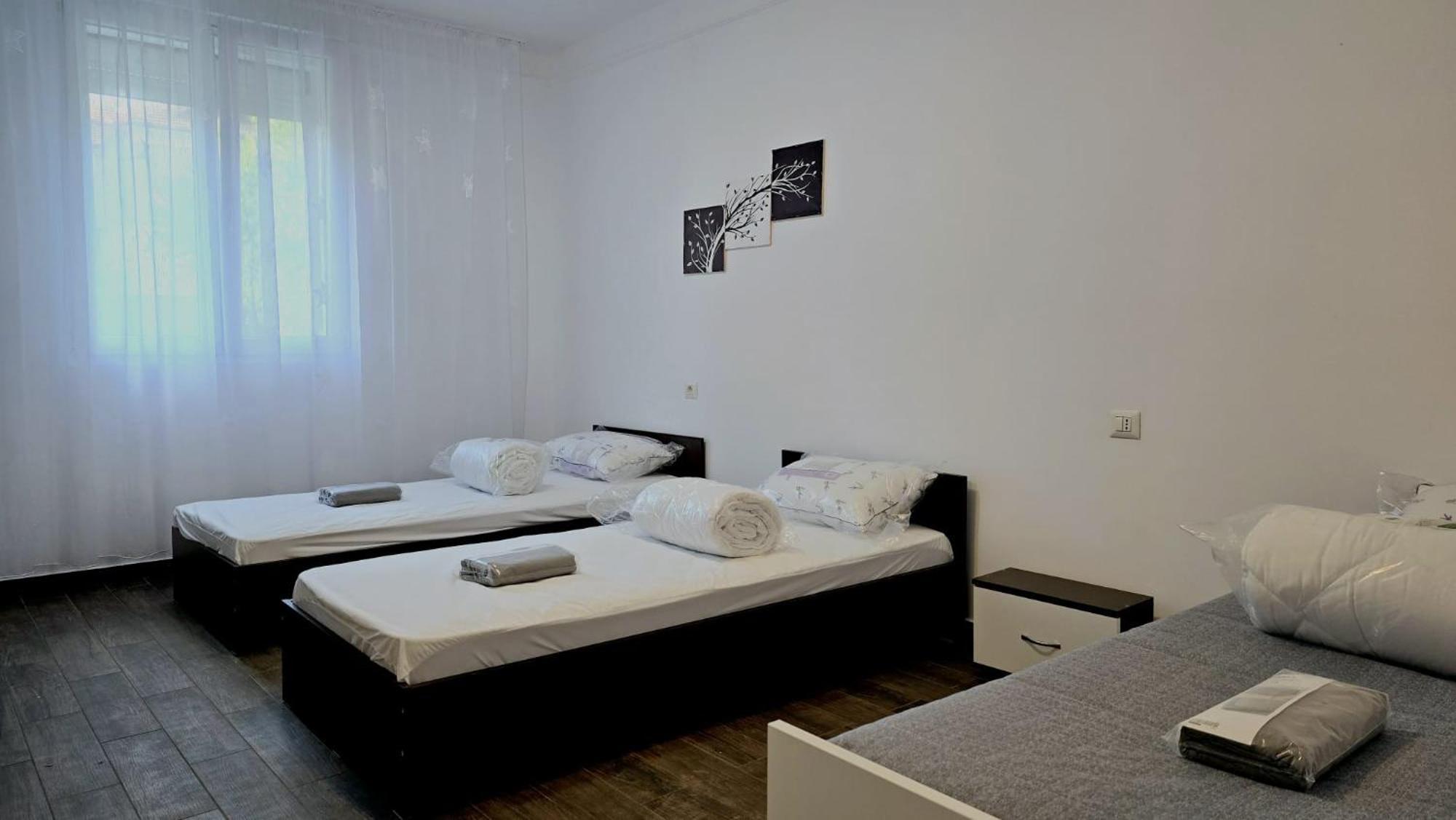 Apartament 3 Camere Hd Hunedoara Dış mekan fotoğraf