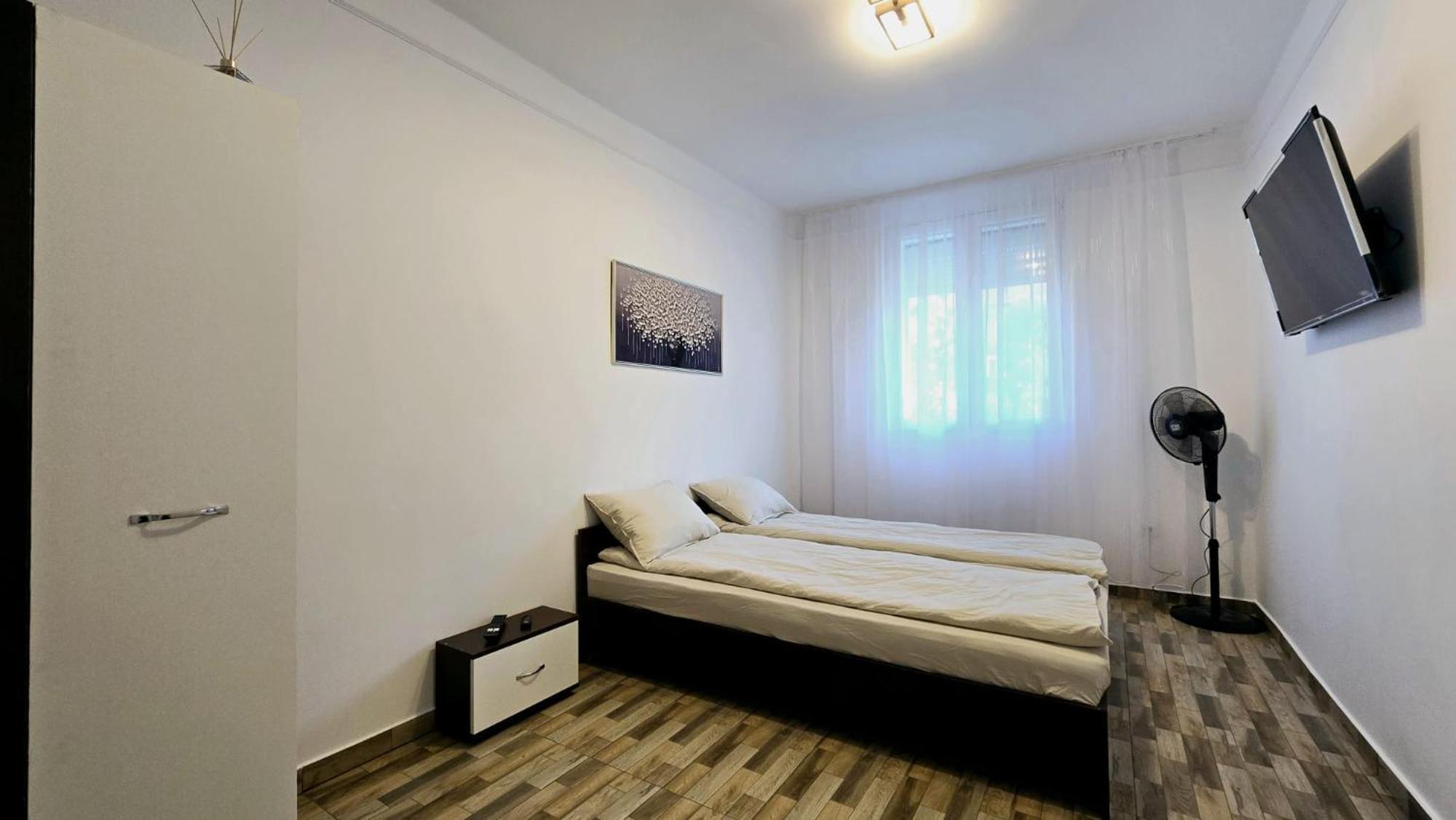 Apartament 3 Camere Hd Hunedoara Dış mekan fotoğraf